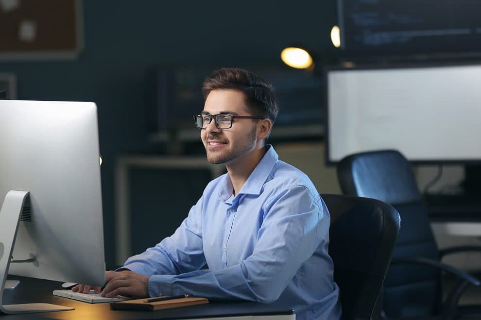 Saiba como desenvolver e reter talentos na área de tecnologia